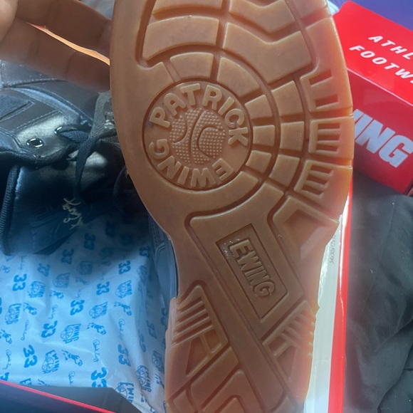 Patrick Ewing - Picture 3 of 4